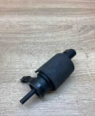BMW X5 E53 Headlight washer pump 6362154