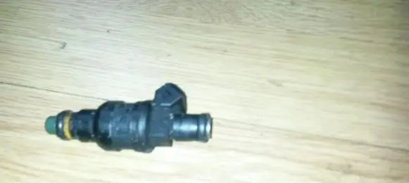 Audi A3 S3 8L Fuel injector 058133551