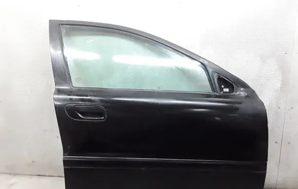 Volvo V70 Front door