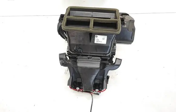 BMW 2 F46 Interior heater climate box assembly 9383118 9350924
