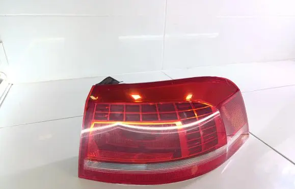 Volkswagen PASSAT B7 Rear/tail lights 3AF945310