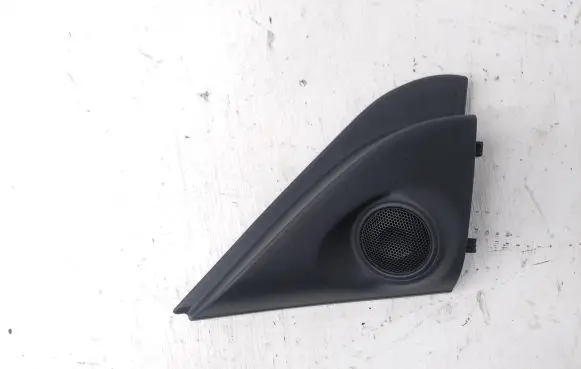 Mitsubishi Outlander Front door high frequency speaker 7221B587
