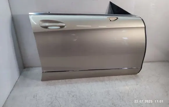 Mercedes-Benz CLS C218 X218 Front door