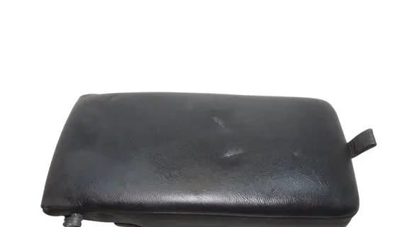 Land Rover Discovery Sport Rear seat armrest 
