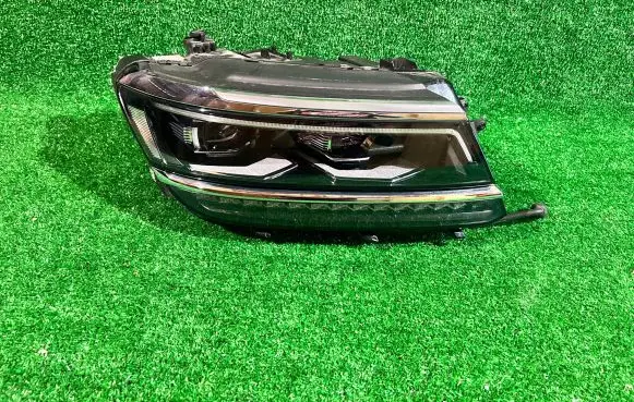 Volkswagen Tiguan Allspace Headlight/headlamp 5NN941082C