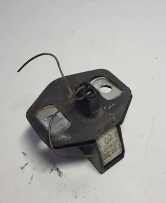 BMW 7 E38 Front door lock loop/hook striker 8176350
