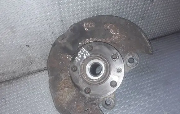 Volkswagen Transporter - Caravelle T5 Front wheel hub spindle knuckle 
