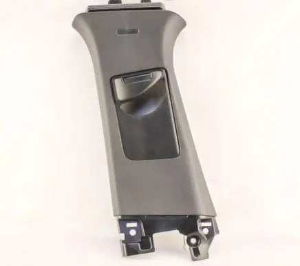 (B) pillar trim (bottom)