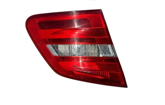 Mercedes-Benz B W246 W242 Tailgate rear/tail lights A2469066300 YAP4018511 6075E13102
