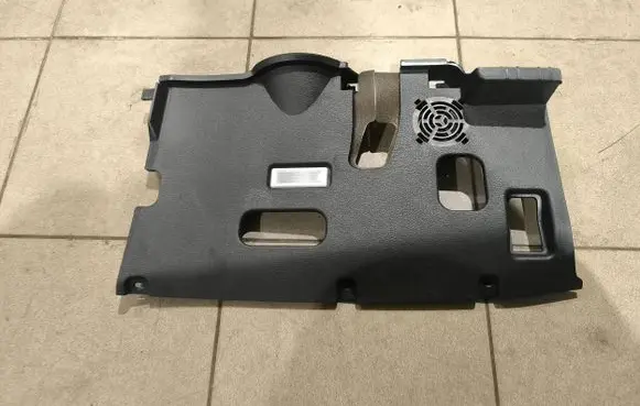 BMW X5M E70 Dashboard lower bottom trim panel 7161791