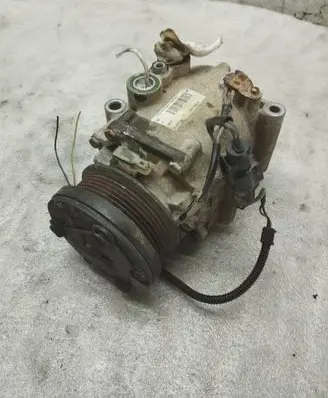 Ford Focus Air conditioning (A/C) compressor (pump) XS4H19D629AD