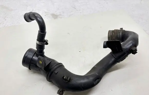 Audi A3 S3 8L Intercooler hose/pipe 1J0129654L