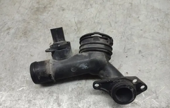 Porsche Panamera (970) Engine coolant pipe/hose
