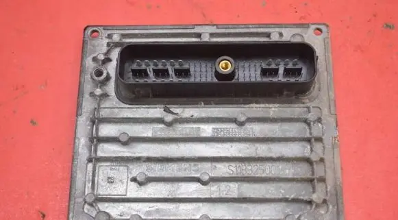Ford Fiesta Engine control unit/module ECU 4S61-12A650-KB
