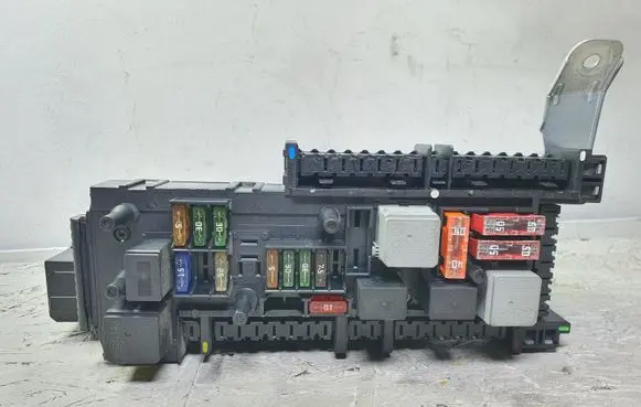 Mercedes-Benz C W204 SAM control unit 5DK01102240 2049060805 2045459032