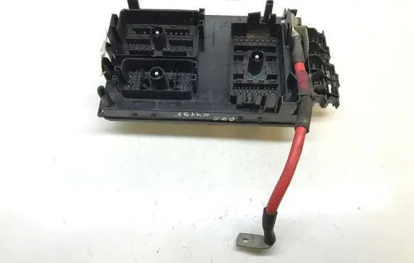 Opel Zafira C Fuse module 13368645 K4195