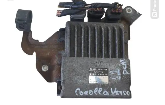 Toyota Corolla Verso E121 Fuel injection control unit/module 8987120070 1310001371