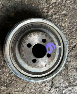 Iveco Daily 4th gen Crankshaft pulley 504076697