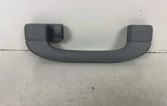BMW 1 E81 E87 Front interior roof grab handle 9143516