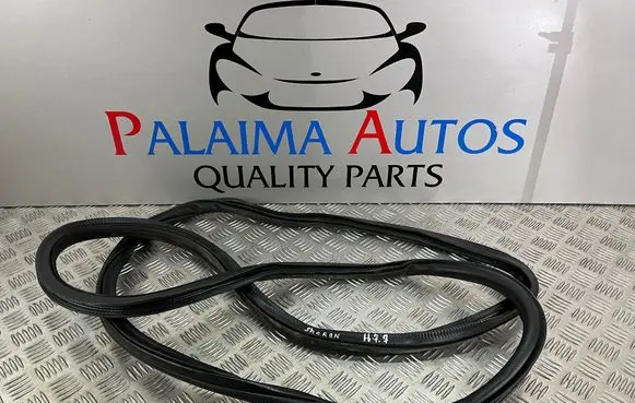 Volkswagen Sharan Front door rubber seal 7N0867912B