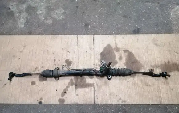 Toyota Yaris Steering rack