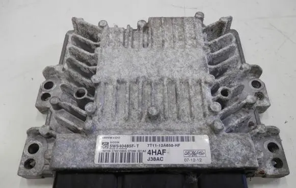 Ford Focus Engine control unit/module 12A650