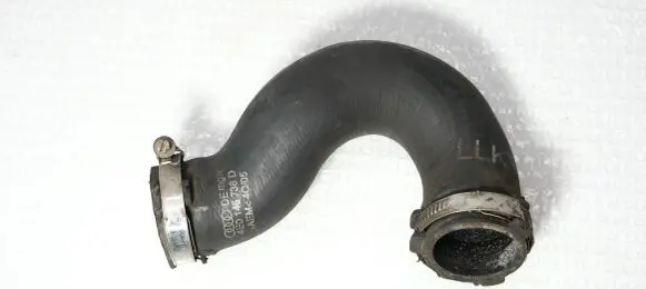 Audi A8 S8 D3 4E Air intake hose/pipe 4E0145738D