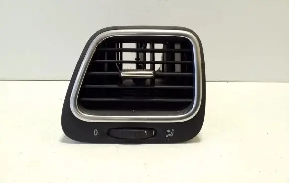 Volkswagen Eos Dashboard side air vent grill/cover trim 1Q0819703G 1Q0819709B