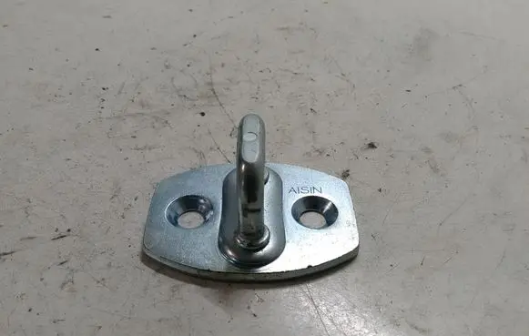Toyota Land Cruiser (J150) Rear door lock loop/hook striker 