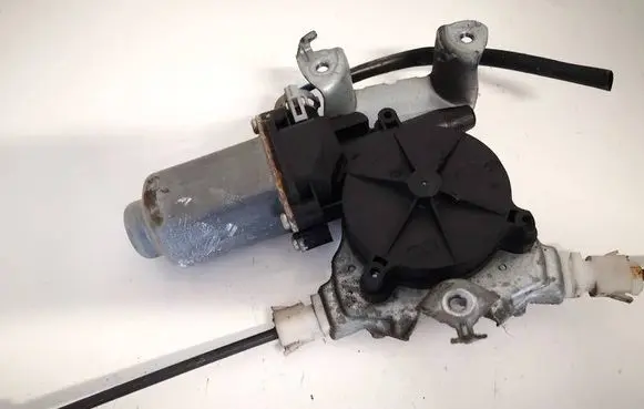 Nissan Almera Tino Front door window regulator motor 400699t3