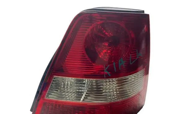 KIA Sorento Rear/tail lights E138862