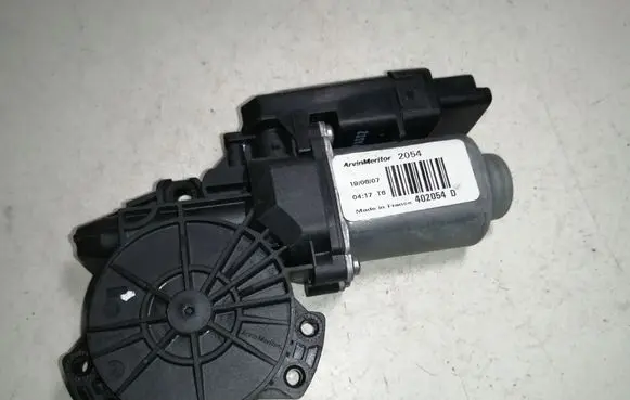 KIA Ceed Front door window regulator motor 402054D 440850C