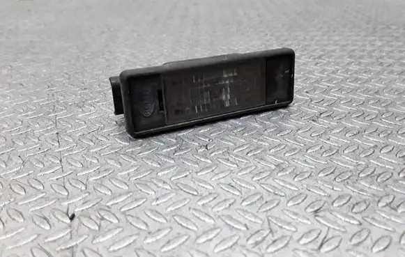 Nissan Primera Number plate light 2KA008224